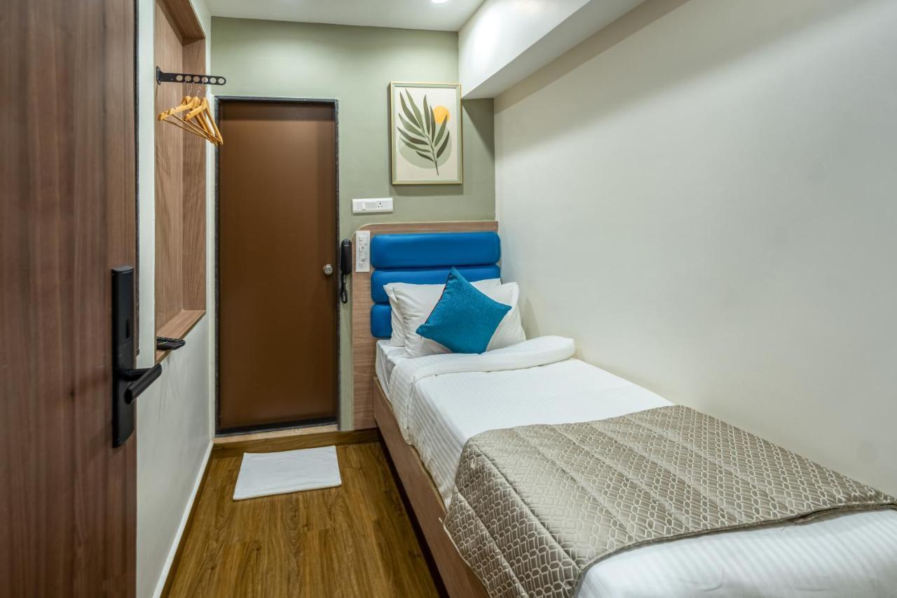 ホテル Viera Elite - Jubilee Hills ハイデラバード エクステリア 写真